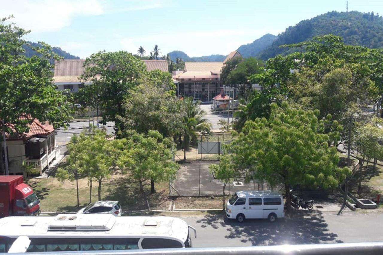 Geopark Hotel Kuah Langkawi Exterior photo