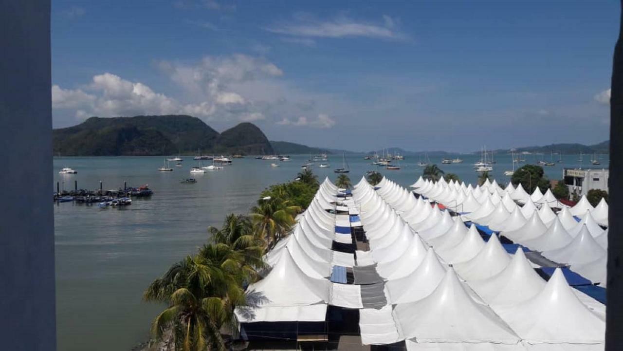 Geopark Hotel Kuah Langkawi Exterior photo